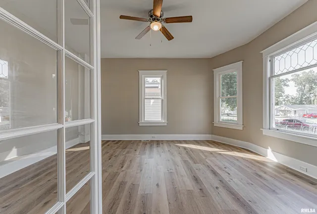 $220,000 | 929 Decatur Street, Lincoln, IL 62656