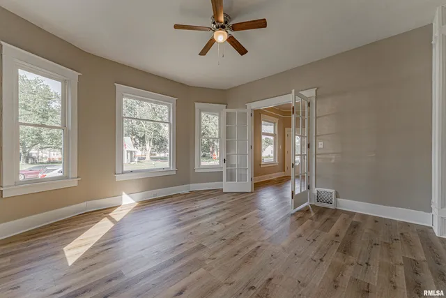 $220,000 | 929 Decatur Street, Lincoln, IL 62656