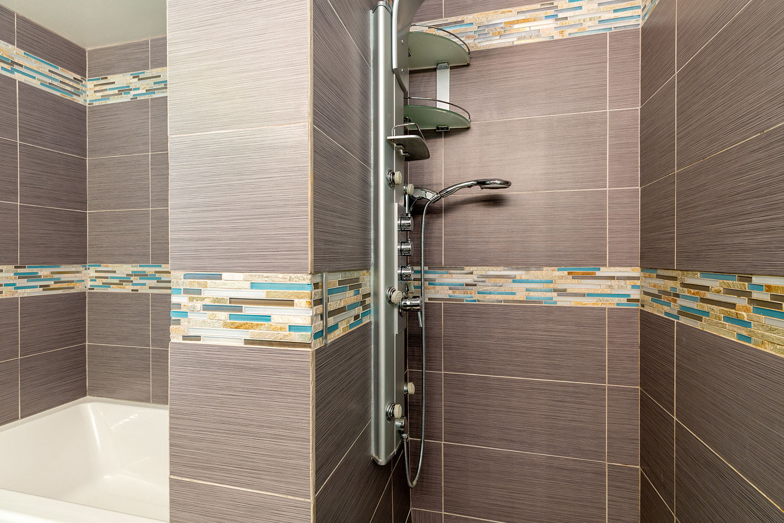41 East 8th Street, Unit 1902 Chicago, IL 60605 - Photo 18 of 33