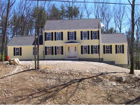 3 Carriage Hill Road Wilton, NH 03086 - Photo 1 of 1 Gallery Image 1