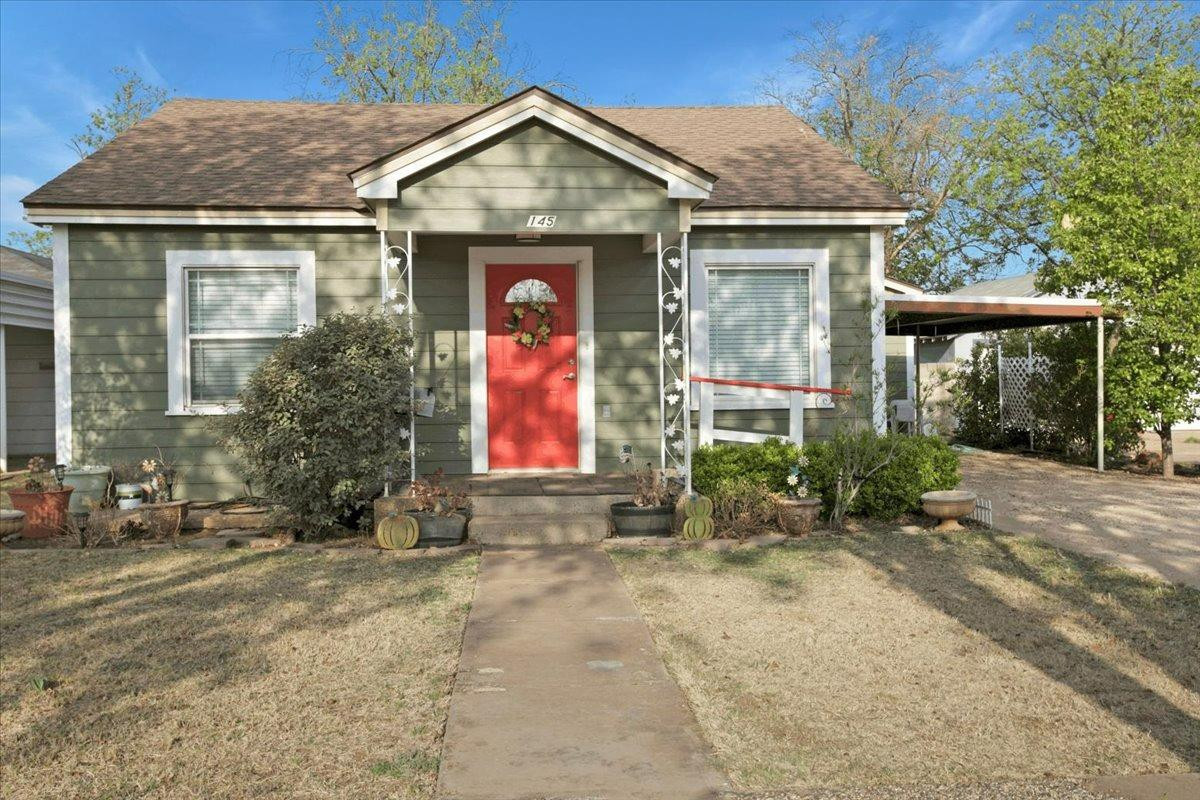 145 South 5th Street Slaton, TX 79364 - Photo 2 of 27 Photo 2