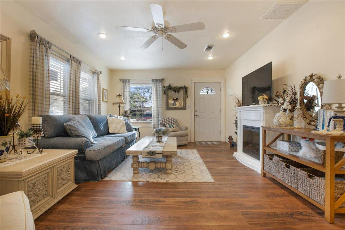 145 South 5th Street Slaton, TX 79364 - Photo 6 of 27 Photo 6