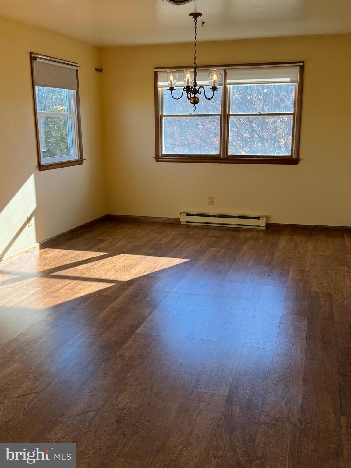 1024 Taylor Road Street, MD 21154 - Photo 6 of 31 Dining room