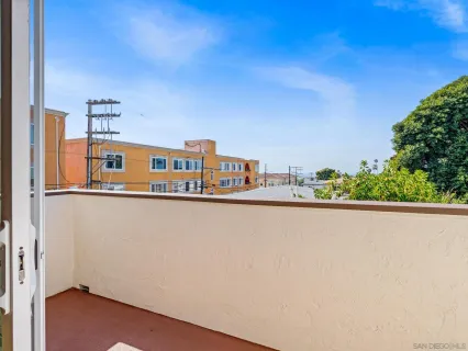 $1,495,000 | 863 Agate Street, Unit 4, San Diego, CA 92109