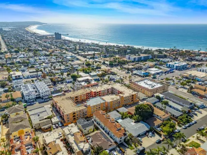 $1,495,000 | 863 Agate Street, Unit 4, San Diego, CA 92109
