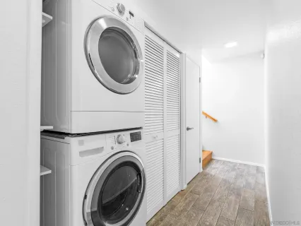 $1,495,000 | 863 Agate Street, Unit 4, San Diego, CA 92109