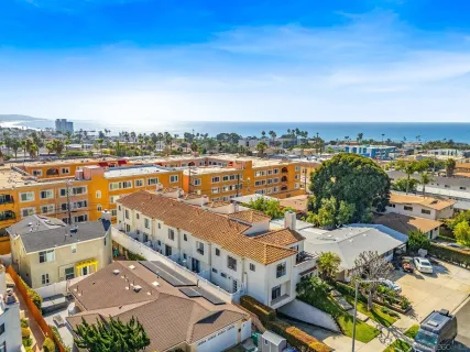 $1,495,000 | 863 Agate Street, Unit 4, San Diego, CA 92109