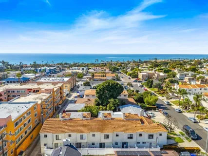 $1,495,000 | 863 Agate Street, Unit 4, San Diego, CA 92109