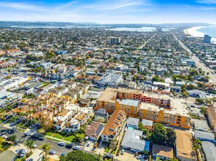 $1,495,000 | 863 Agate Street, Unit 4, San Diego, CA 92109