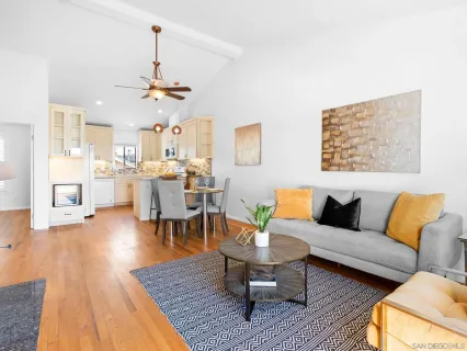 $1,495,000 | 863 Agate Street, Unit 4, San Diego, CA 92109