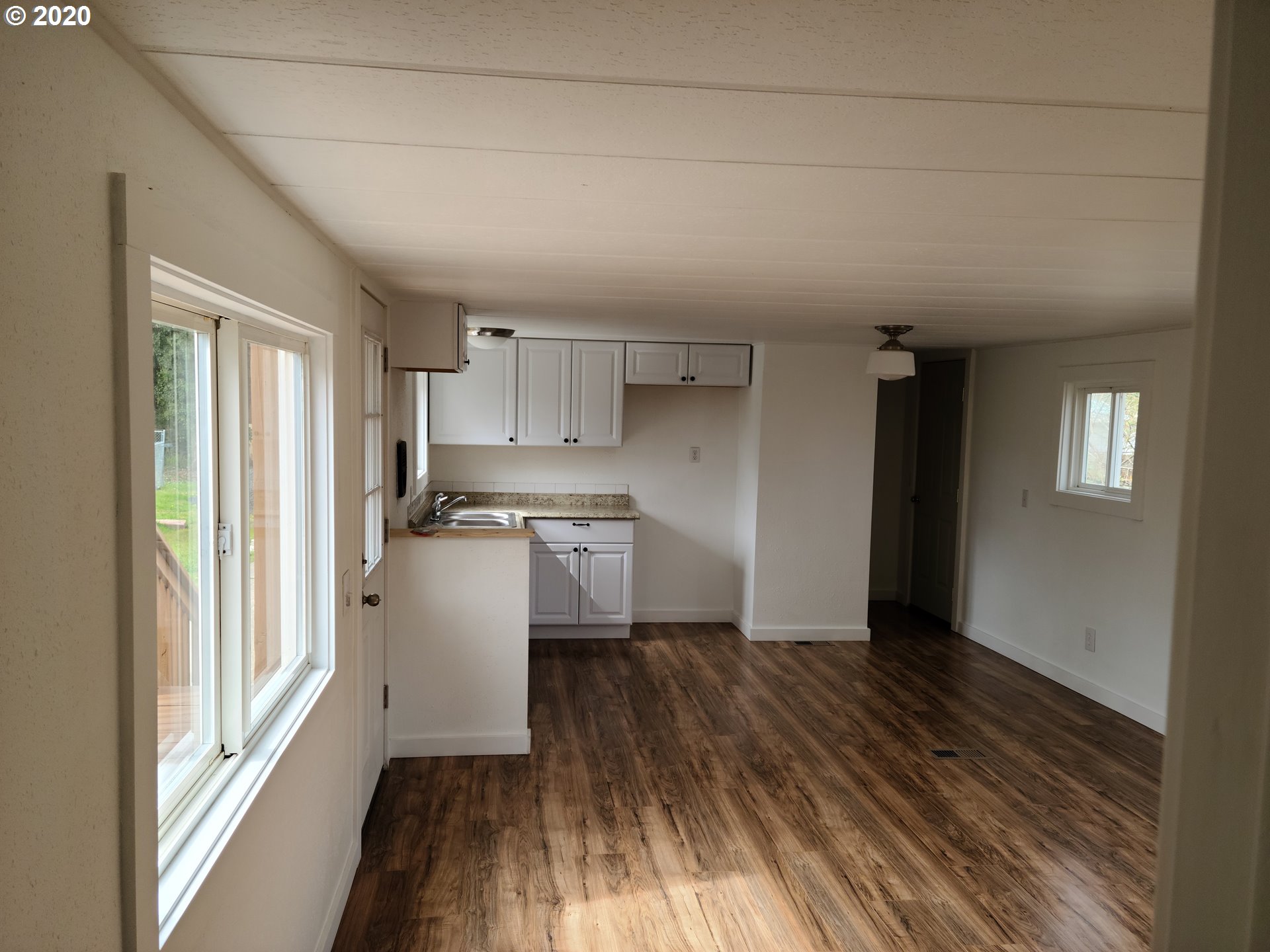 63551 North Jade Road Coos Bay, OR 97420 - Photo 4 of 15 Gallery Image 4