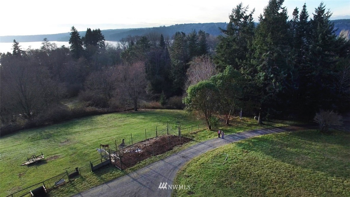 18826 Robinwood Road Southwest Vashon, WA 98070 - Photo 23 of 25 Gallery Image 23