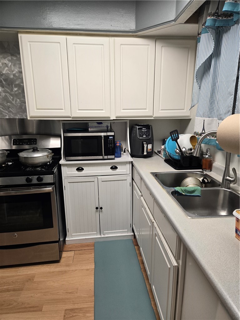 3 Barrett Street Cumberland, RI 02864 - Photo 9 of 42
