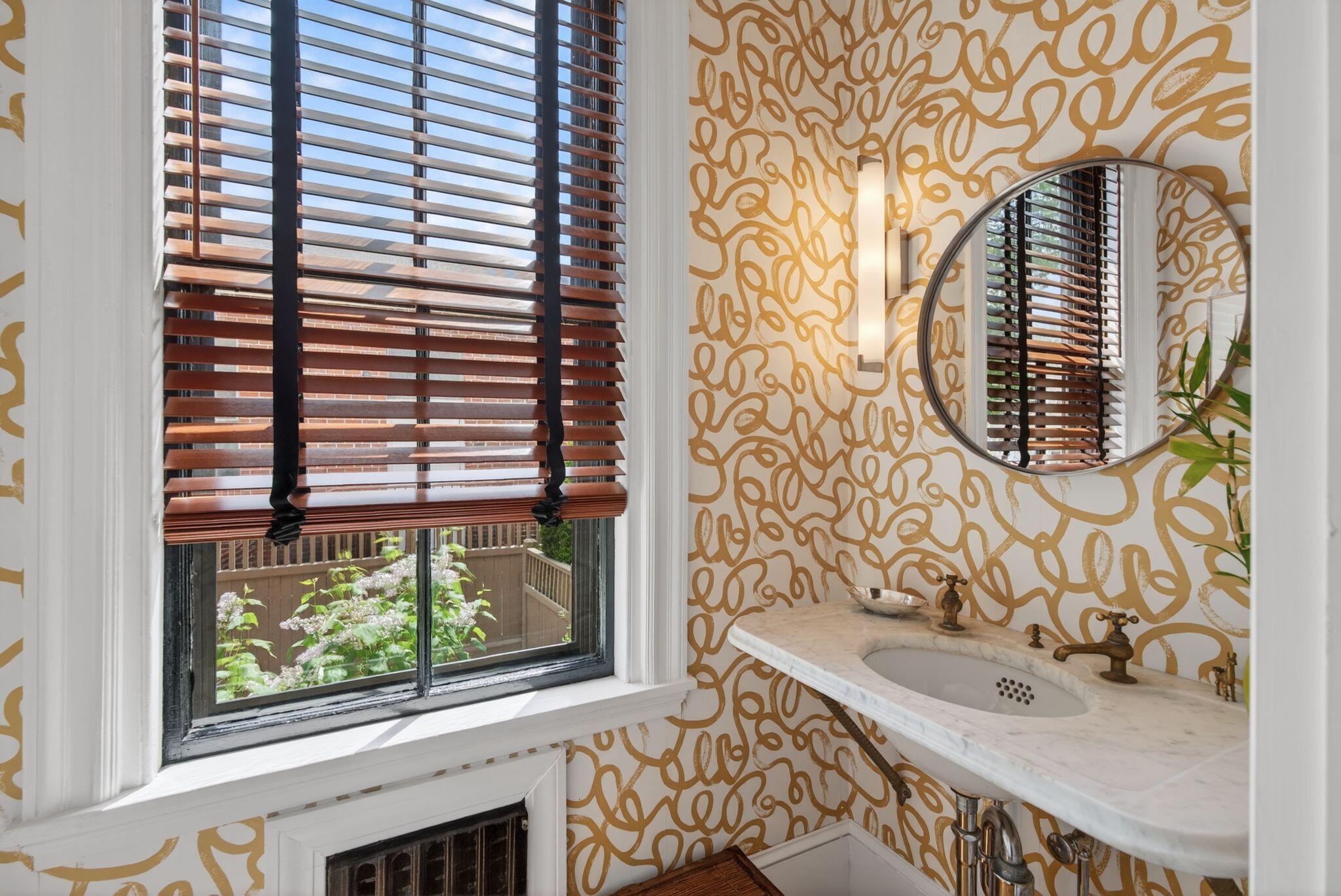 38 Neal Street Portland, ME 04102 - Photo 11 of 46 DSC06305