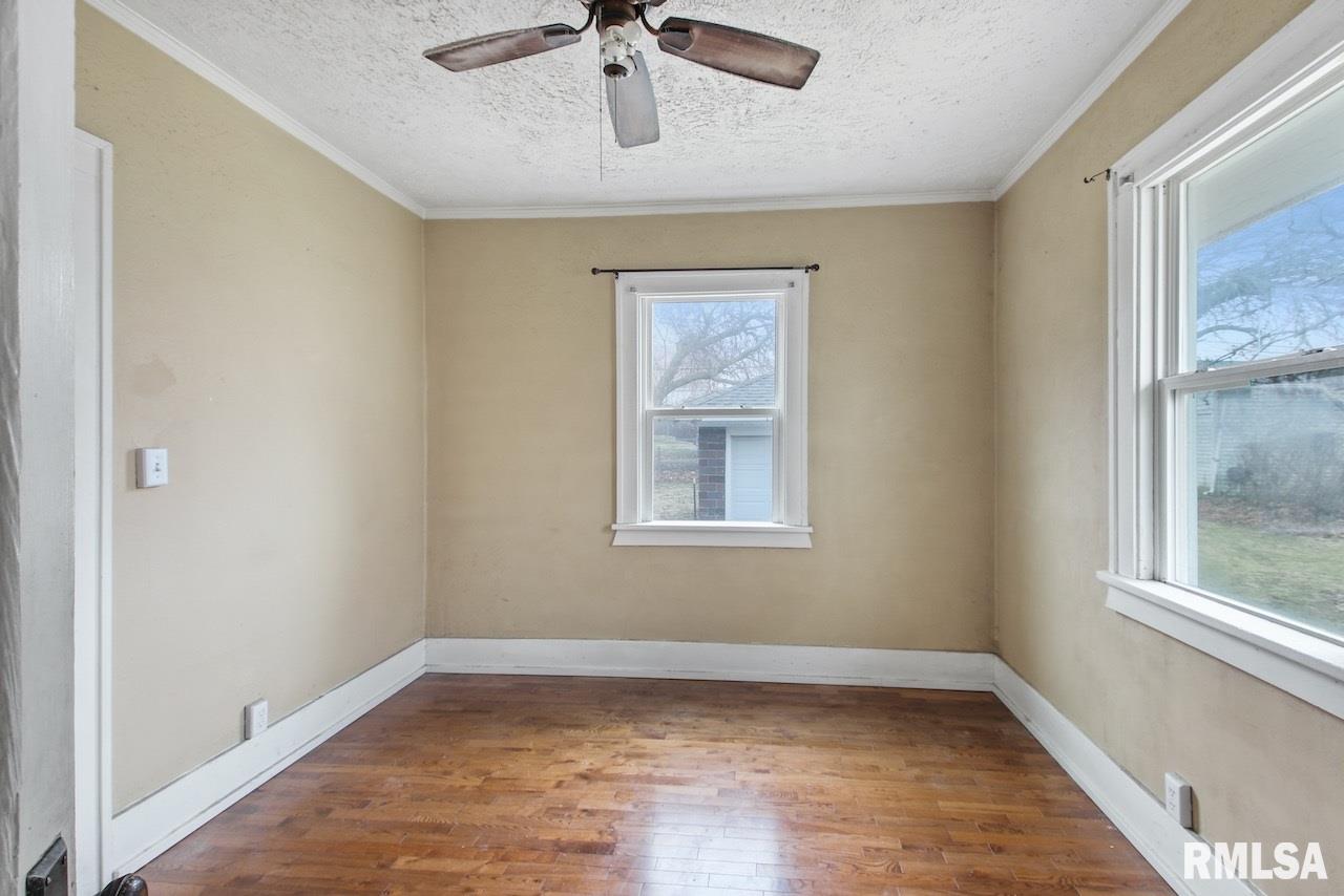3822 North Prospect Road Peoria, IL 61603 - Photo 11 of 15 Gallery Image 11
