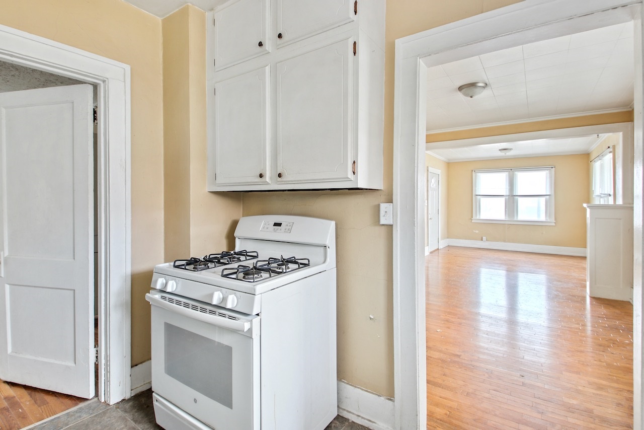 3822 North Prospect Road Peoria, IL 61603 - Photo 9 of 15 Gallery Image 9