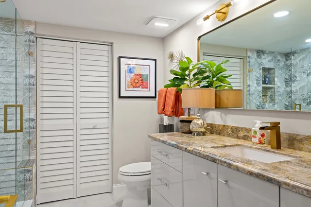 $8,500 | 600 South Dixie Highway, Unit 544, West Palm Beach, FL 33401