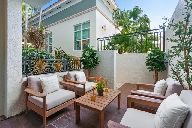 $8,500 | 600 South Dixie Highway, Unit 544, West Palm Beach, FL 33401