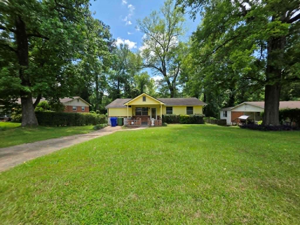 5522 Valleybrook Road Columbus, GA 31907 - Photo 2 of 36