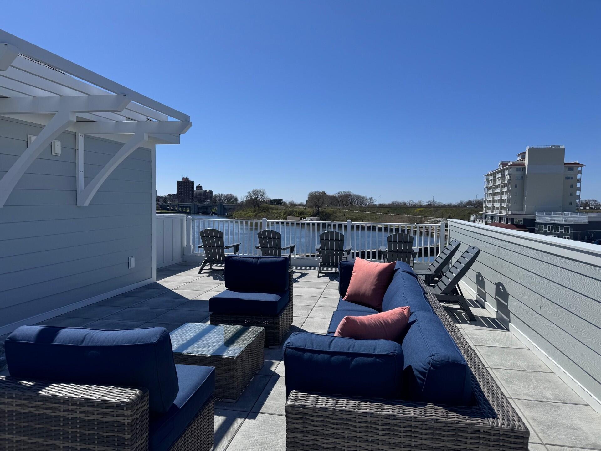 152 Mariners Cove St. Joseph, MI 49085 - Photo 38 of 53 rooftop