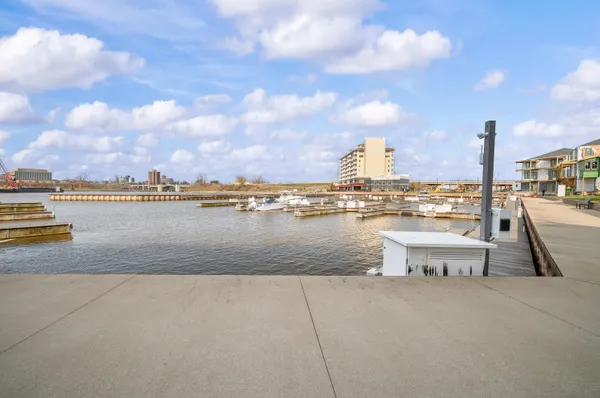 $1,049,000 | 152 Mariners Cove, St. Joseph, MI 49085
