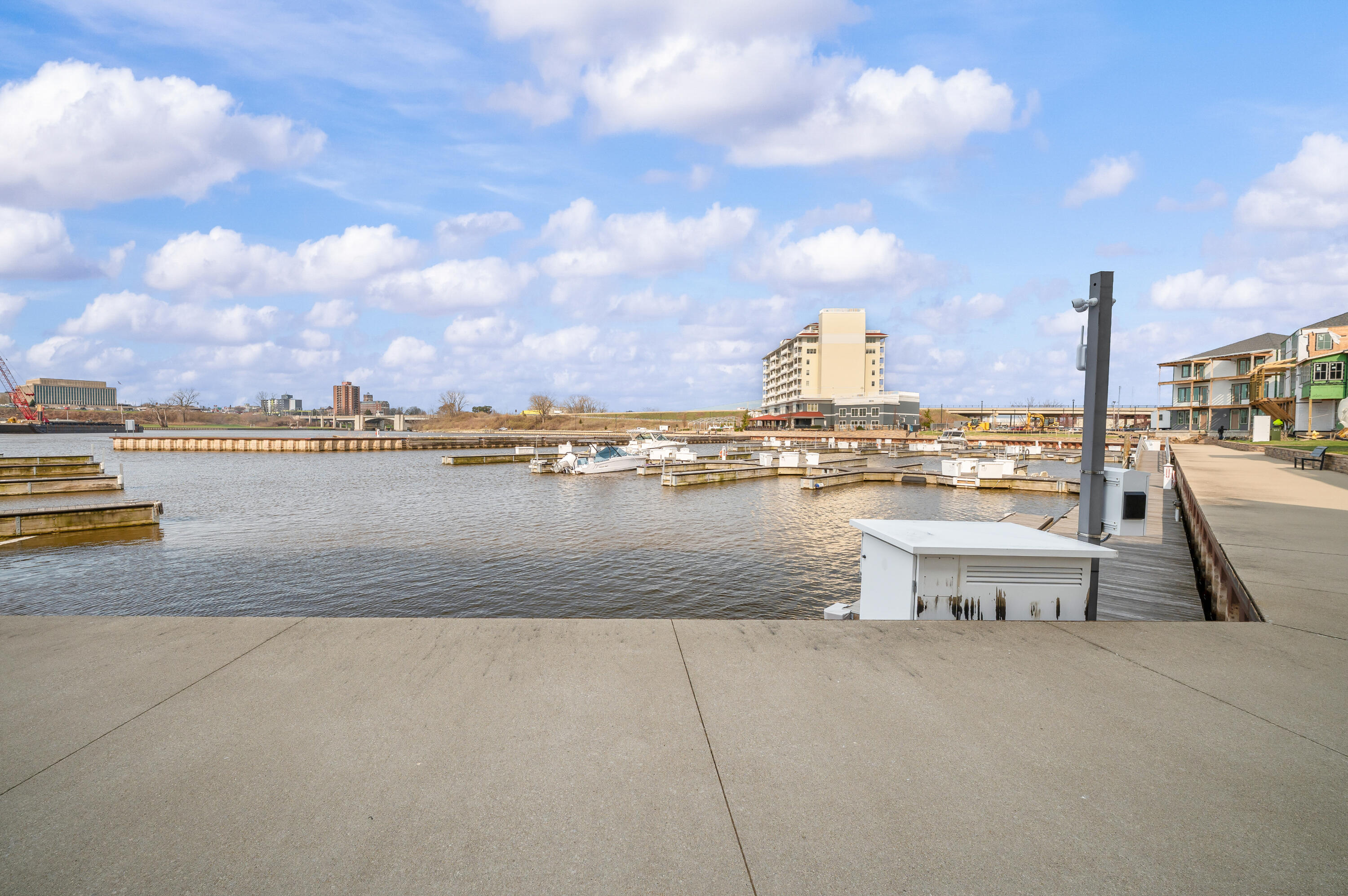 152 Mariners Cove St. Joseph, MI 49085 - Photo 4 of 53 05DSC_5651