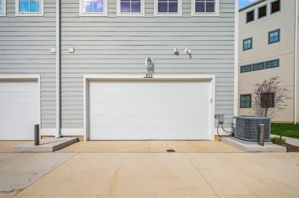 $1,049,000 | 152 Mariners Cove, St. Joseph, MI 49085