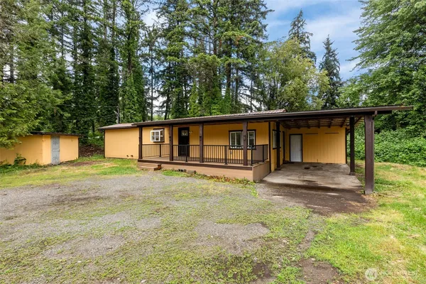 $300,000 | 24817 51st Avenue East, Graham, WA 98338