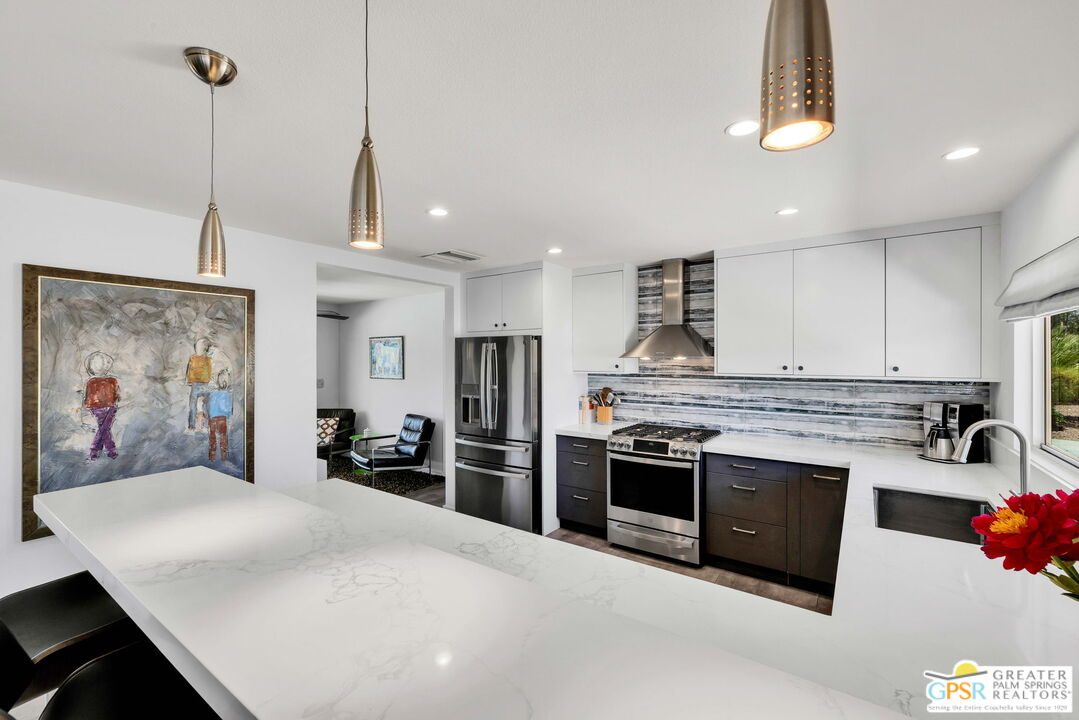 1163 Pasatiempo Road Palm Springs, CA 92262 - Photo 15 of 54