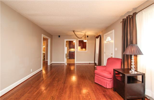 111 Hedgeapple Road Murfreesboro, TN 37130 - Photo 6 of 20 Gallery Image 6