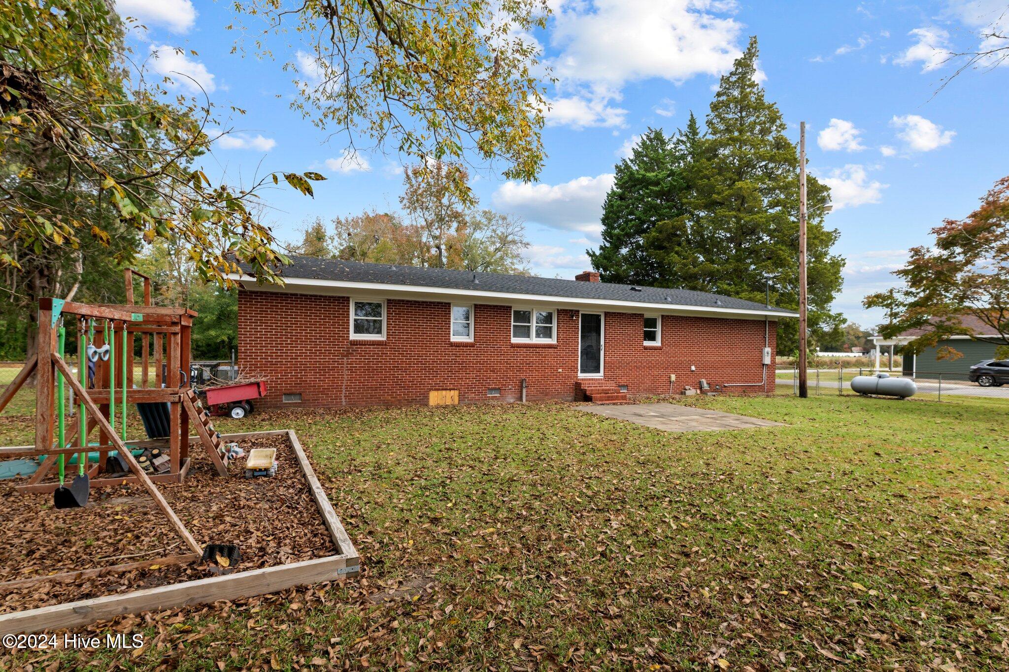 133 Mill Road Vanceboro, NC 28586 - Photo 32 of 44 Back