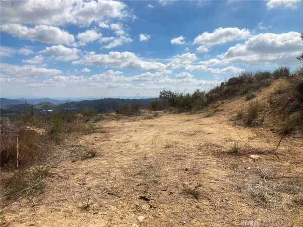 $198,500 | 2 DanEri Lane, Temecula, CA 92590