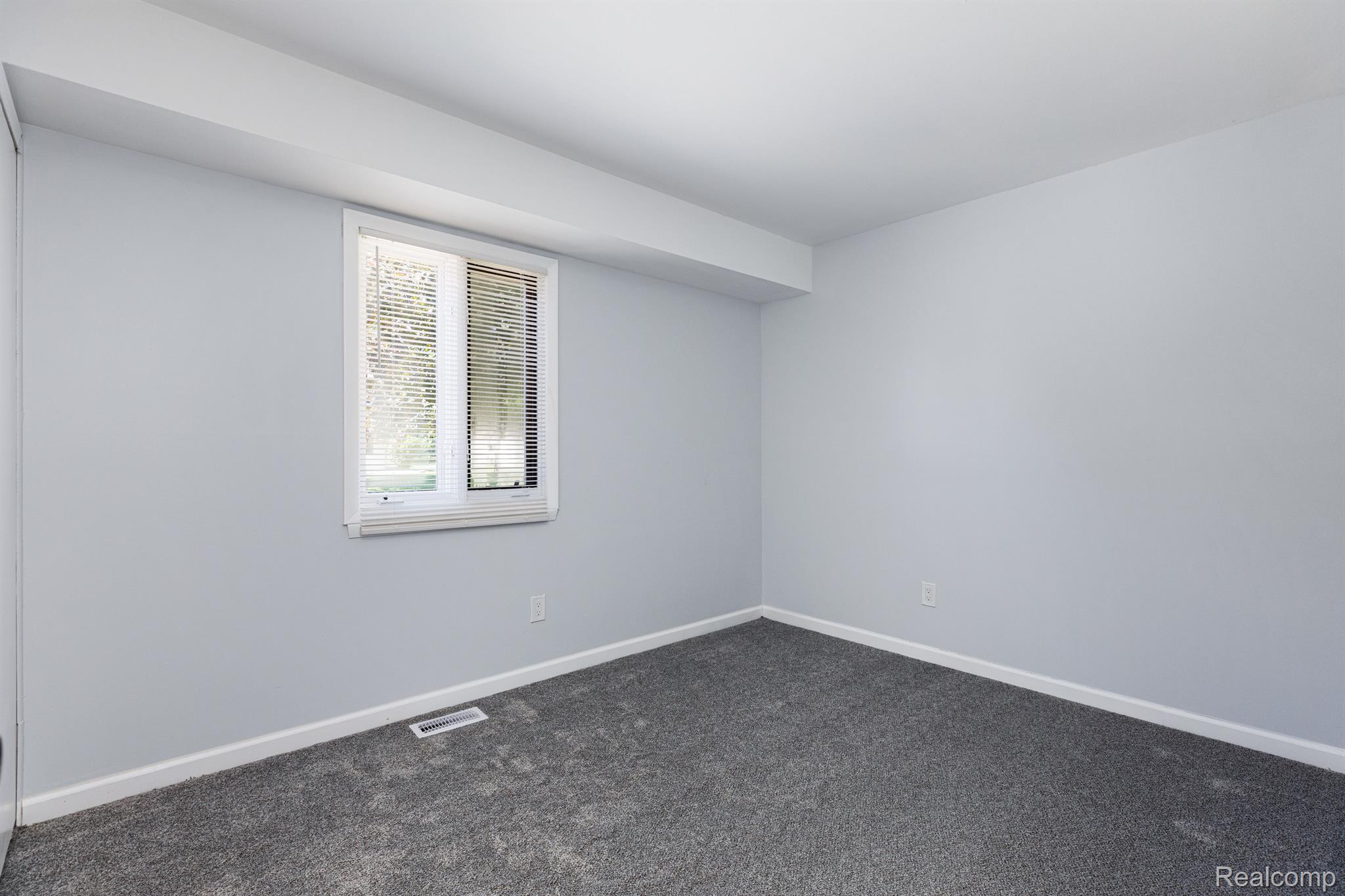 351 Gamma Road Walled Lake, MI 48390 - Photo 23 of 32 Gallery Image 23