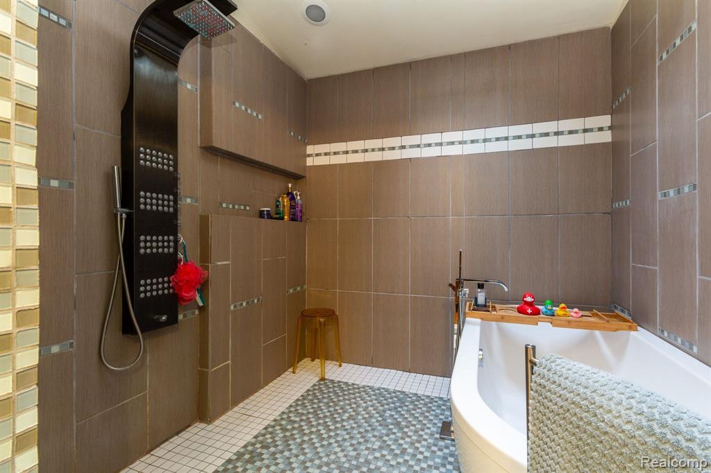 7395 Warren Road Ann Arbor, MI 48105 - Photo 28 of 61