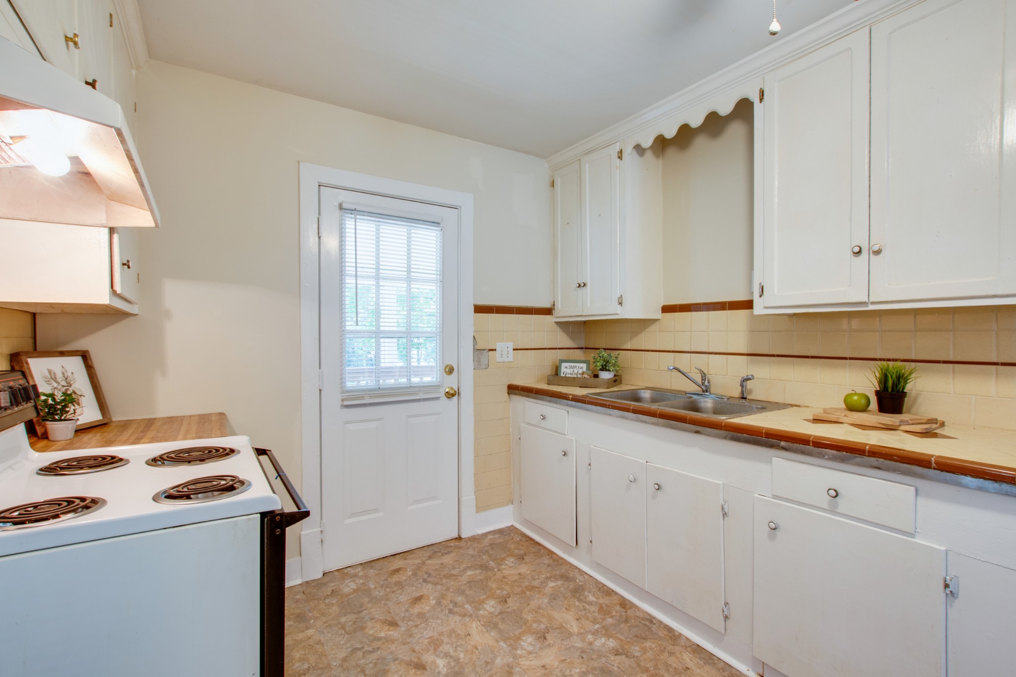 1718 County Hospital Road Nashville, TN 37218 - Photo 14 of 21 Gallery Image 14