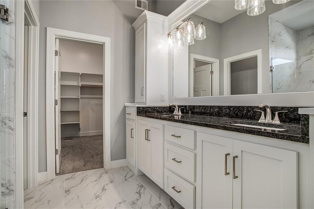 613 Southwest Brummel Road Lee's Summit, MO 64081 - Photo 13 of 29