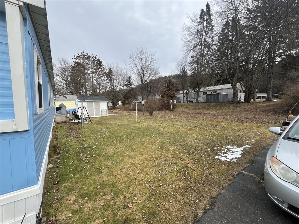 23 Riverview Circle Brimfield, MA 01010 - Photo 2 of 6