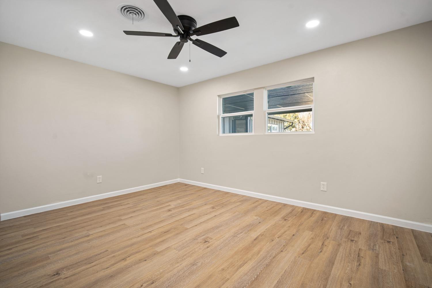 4914 12th Street Lubbock, TX 79416 - Photo 15 of 24 Photo 15