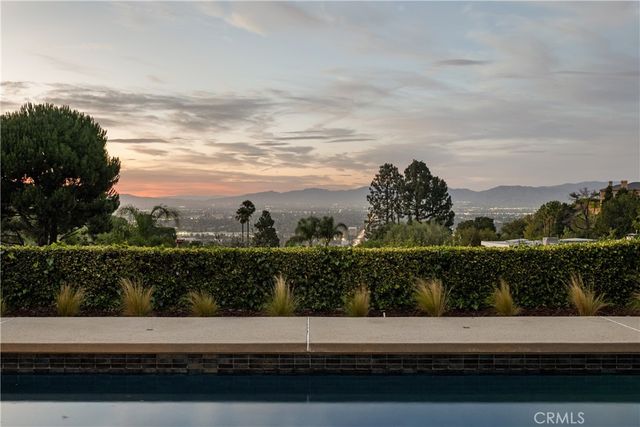 a view of a yard from a window