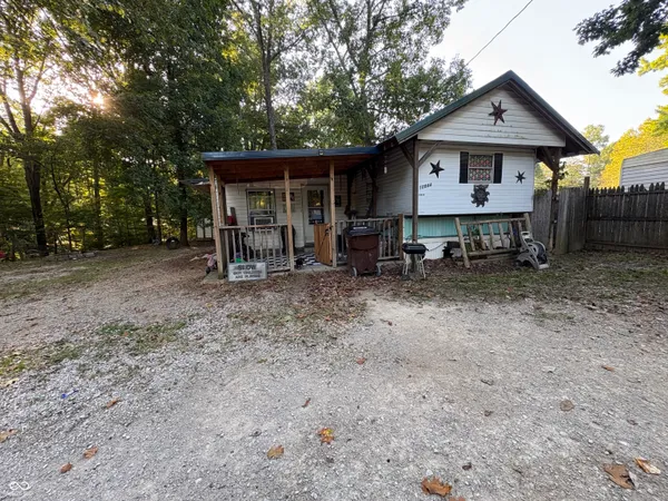 $60,000 | 10844 Private Road 570 West, Poland, IN 47868