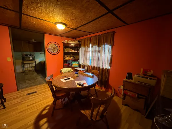 $60,000 | 10844 Private Road 570 West, Poland, IN 47868