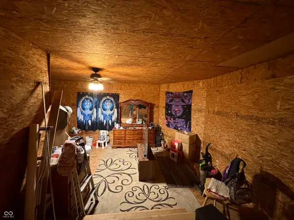 $60,000 | 10844 Private Road 570 West, Poland, IN 47868