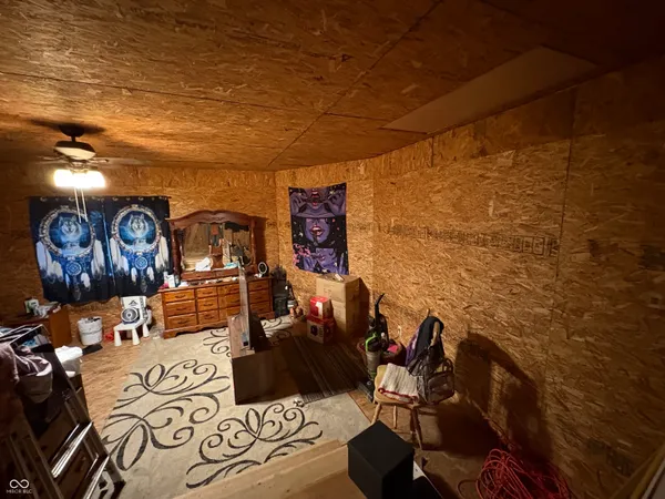 $60,000 | 10844 Private Road 570 West, Poland, IN 47868