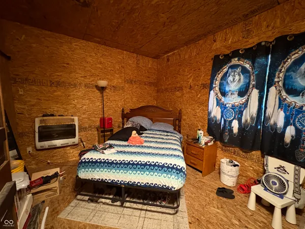 $60,000 | 10844 Private Road 570 West, Poland, IN 47868