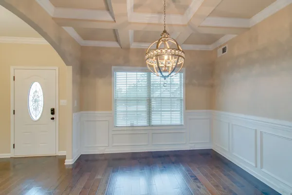 $434,900 | 855 Price Lane, Clarksville, TN 37040