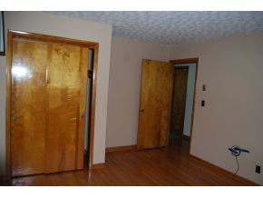 5609 Inca Lane Kingsport, TN 37664 - Photo 16 of 17 Another pic of bedroom