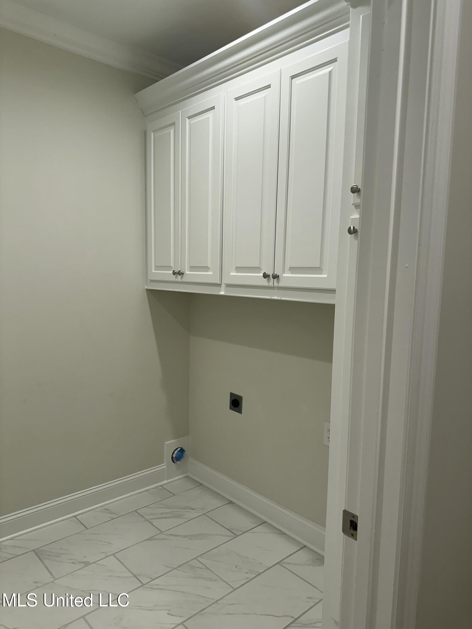 464 Aurora Circle Canton, MS 39046 - Photo 11 of 23 IMG_3711