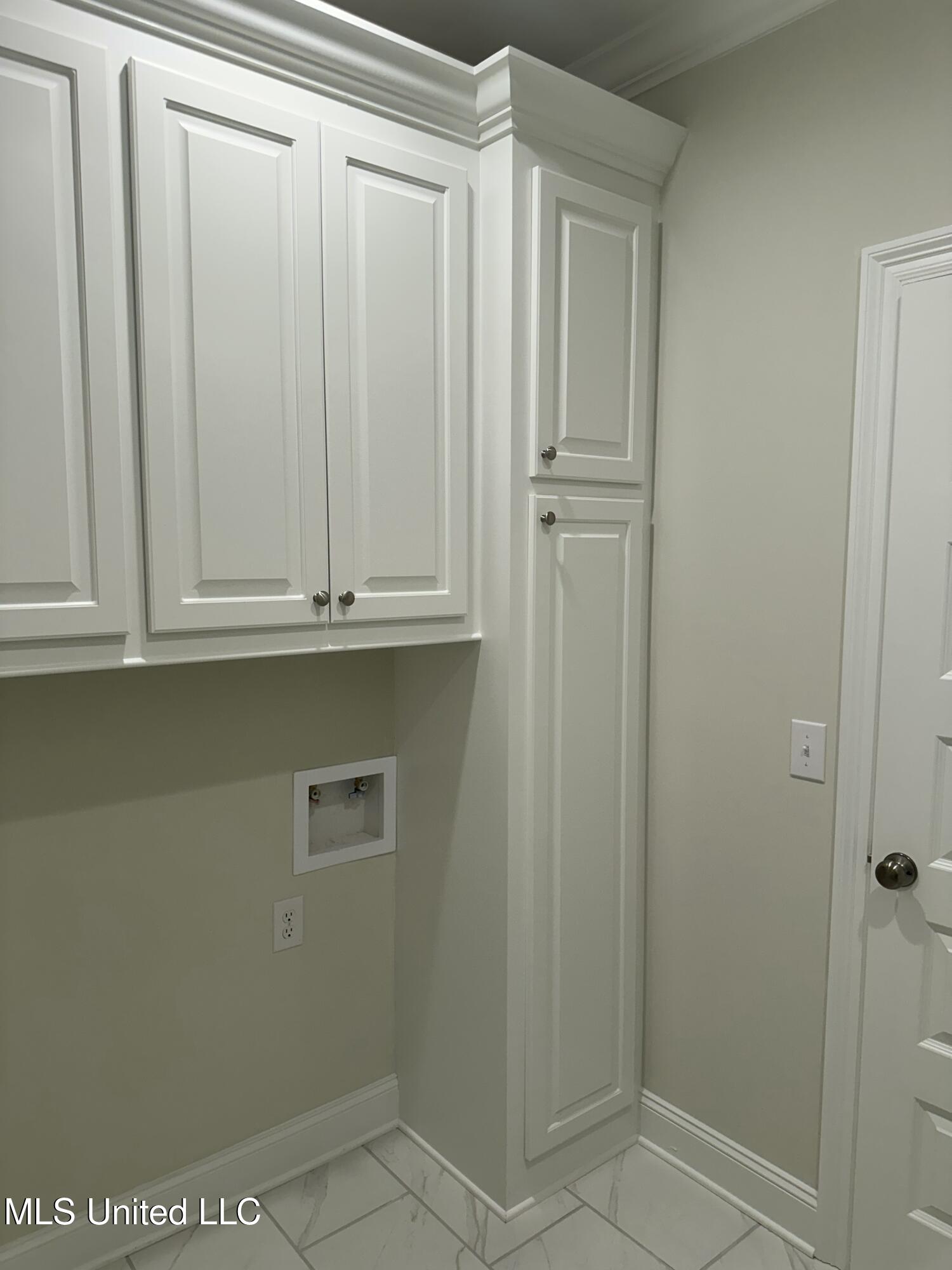 464 Aurora Circle Canton, MS 39046 - Photo 13 of 23 IMG_3713