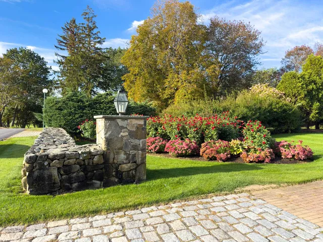 $4,889,000 | 1 Fairway Drive, Rye, NH 03871