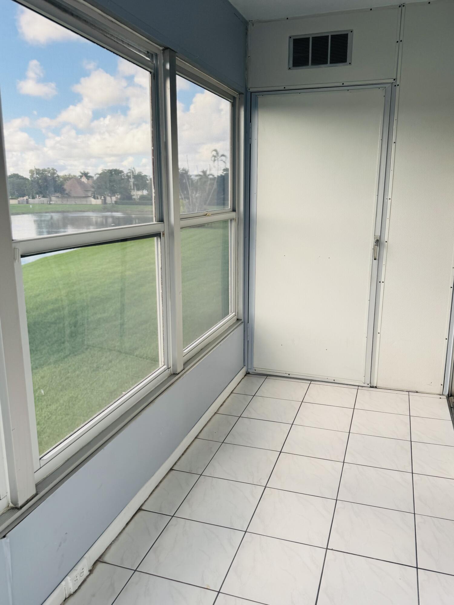 151 Brighton Drive, Unit D Boca Raton, FL 33434 - Photo 18 of 26 IMG_4977